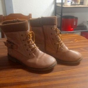 Women's boots